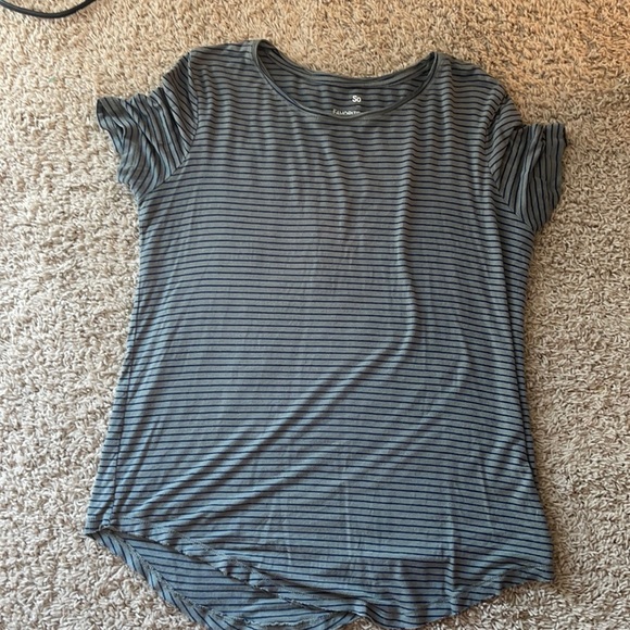 So straight T-shirt - Picture 1 of 2